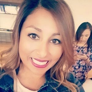 Meet your Posher, Diana